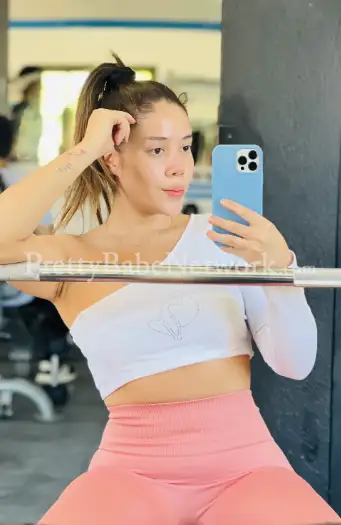 Hot Fitness Influencer Sapna—Famed Celebrity Escort in Mumbai, Andheri West